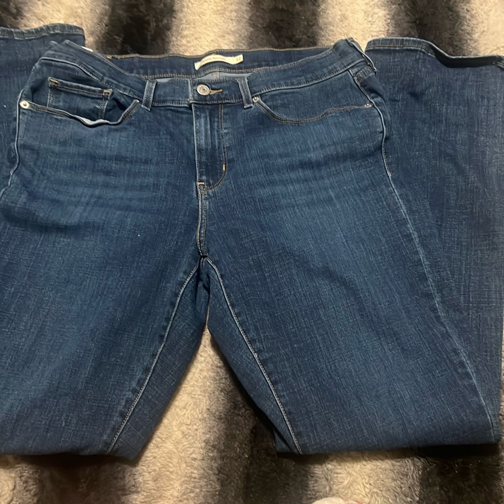 Levi’s women’s classsic bootcut jeans